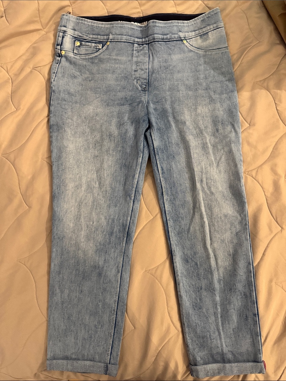 Luxe Light Blue Ankle Crop Stretch Jeans